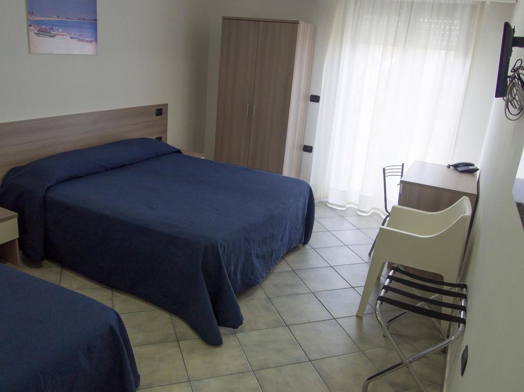 Hotel Poseidon Corigliano Calabro Exterior photo
